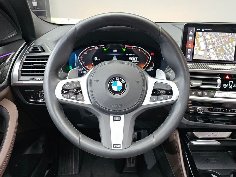 2024 BMW X4 xDrive20i M Sports Pro photo 13