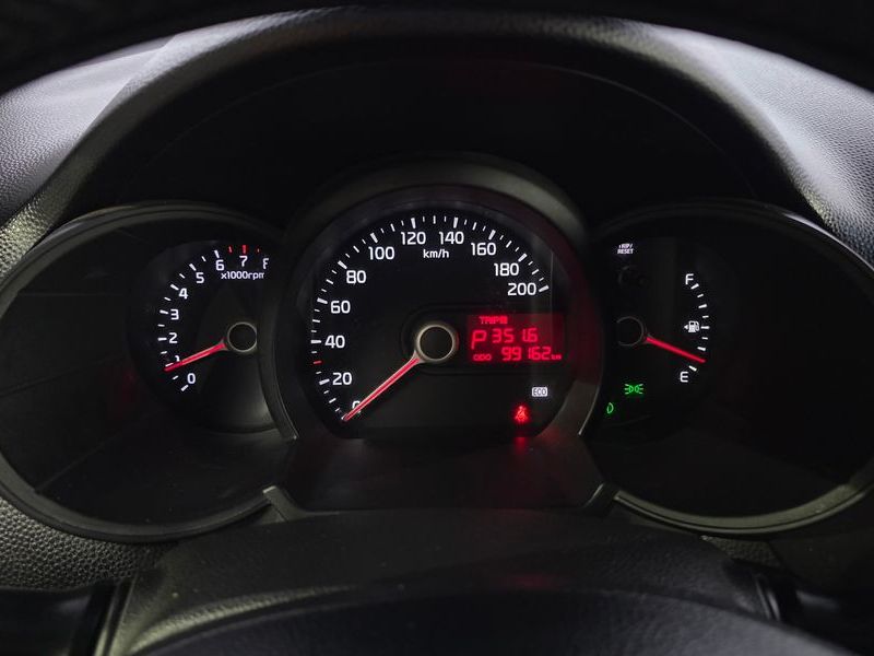 2015 Kia Morning Deluxe Trendy photo 8