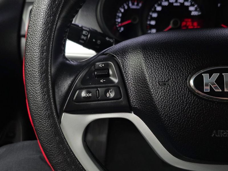 2015 Kia Morning Deluxe Trendy photo 17
