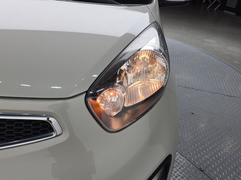 2015 Kia Morning Deluxe Trendy photo 22