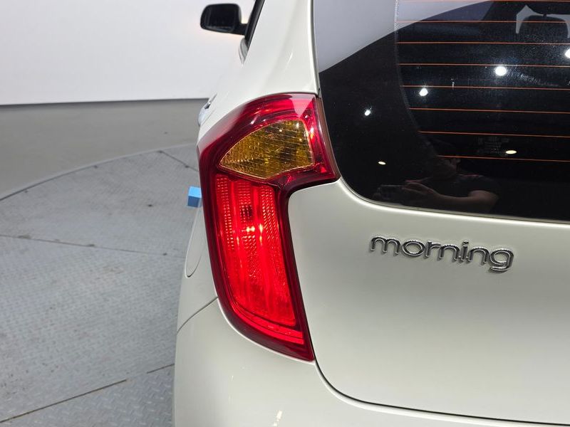 2015 Kia Morning Deluxe Trendy photo 23