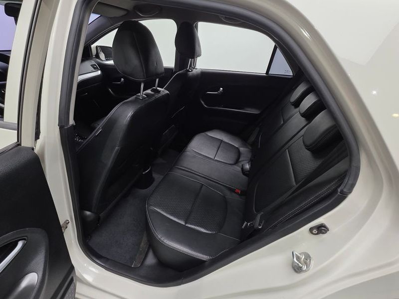2015 Kia Morning Deluxe Trendy photo 26