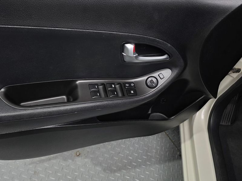 2015 Kia Morning Deluxe Trendy photo 28