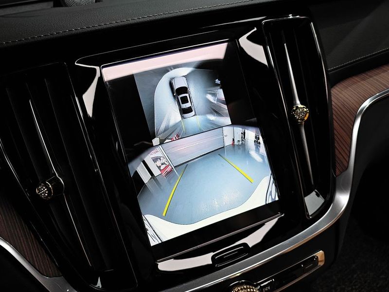 2024 Volvo S60 B5 Ultimate Bright photo 16
