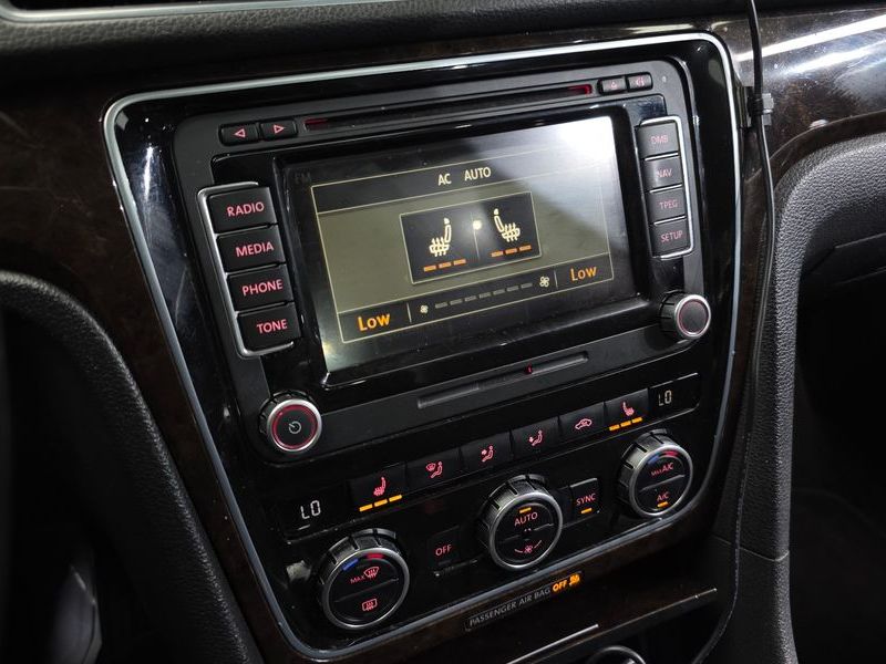 2015 Volkswagen Passat 1.8 TSI B7 photo 14
