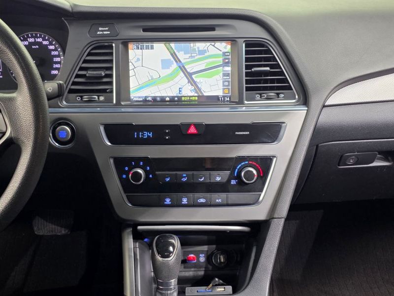 2015 Hyundai Sonata LPI Modern photo 14