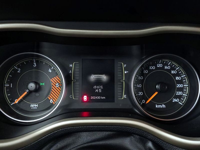 2015 Jeep Cherokee 2.0 Diesel Longitude AWD photo 8