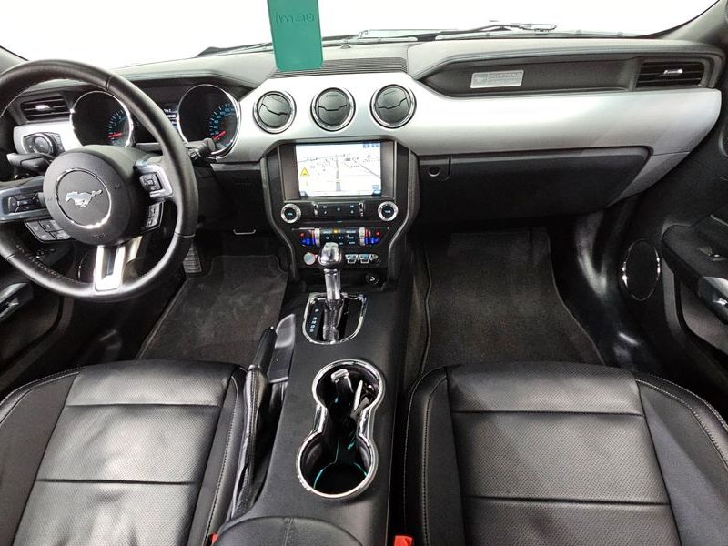 2015 Ford Mustang GT Coupe photo 7