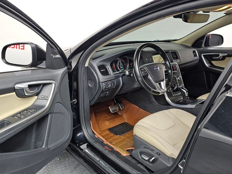 2015 Volvo S60 D2 2nd photo 10