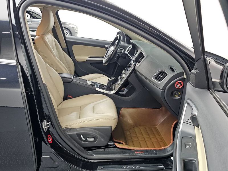2015 Volvo S60 D2 2nd photo 11