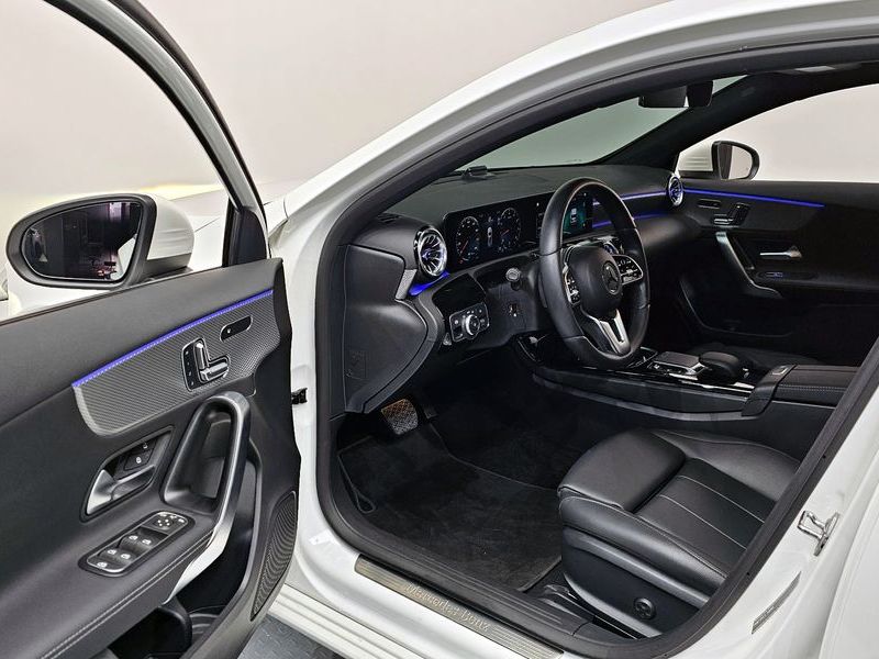 2023 Mercedes-Benz A-Class A220 Hatchback photo 11
