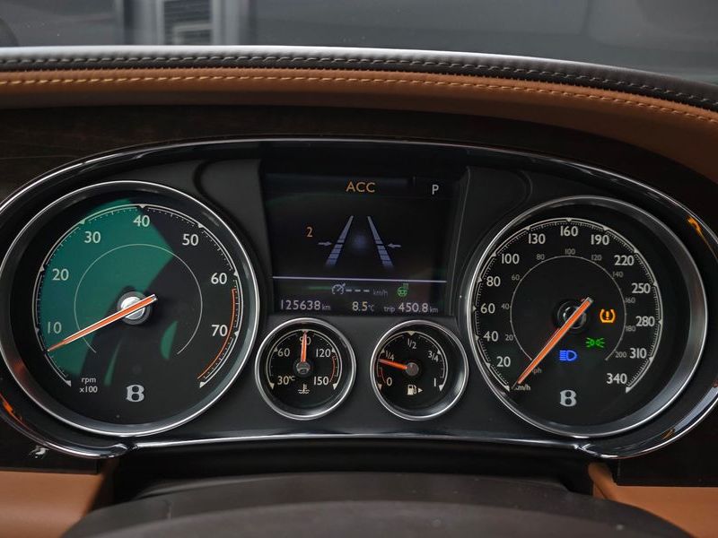 2016 Bentley Continental GT 4.0 GT photo 8