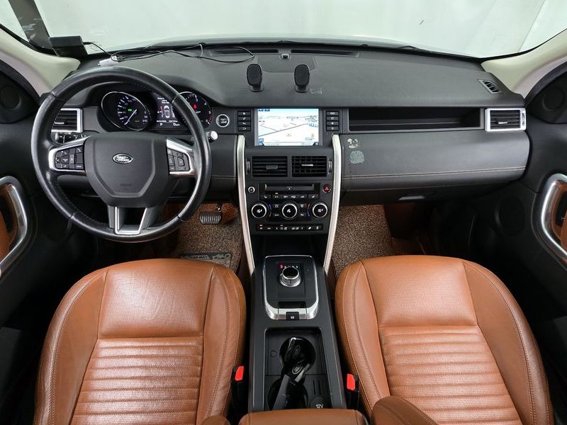 2016 Land Rover Discovery Sport 2.0 TD4 HSE Luxury photo 7