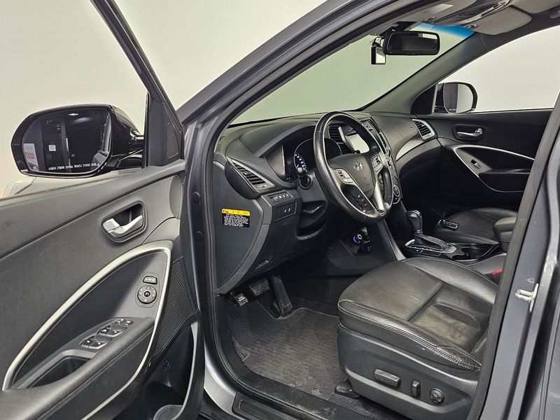 2016 Hyundai Santa Fe Diesel 2.0 2WD Premium photo 10