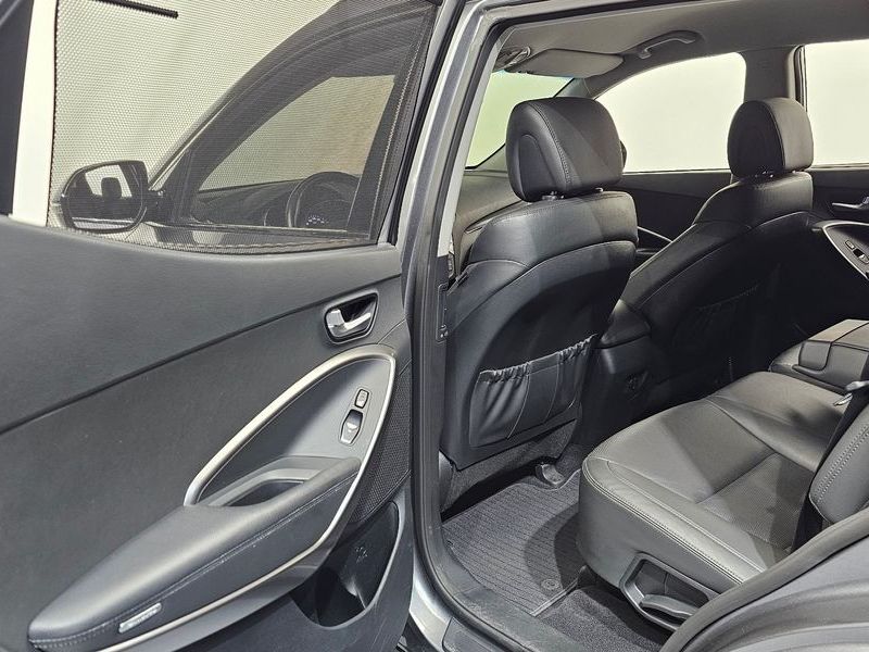 2016 Hyundai Santa Fe Diesel 2.0 2WD Premium photo 11