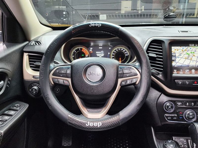 2016 Jeep Cherokee 2.2 Diesel Limited 4WD photo 14
