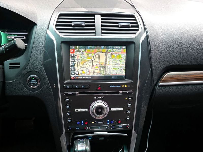 2016 Ford Explorer 2.3 Limited 4WD 5th photo 14