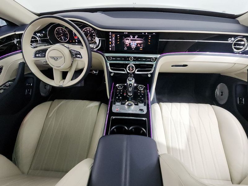 2022 Bentley Flying Spur 4.0 photo 7