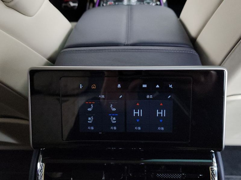 2022 Bentley Flying Spur 4.0 photo 19