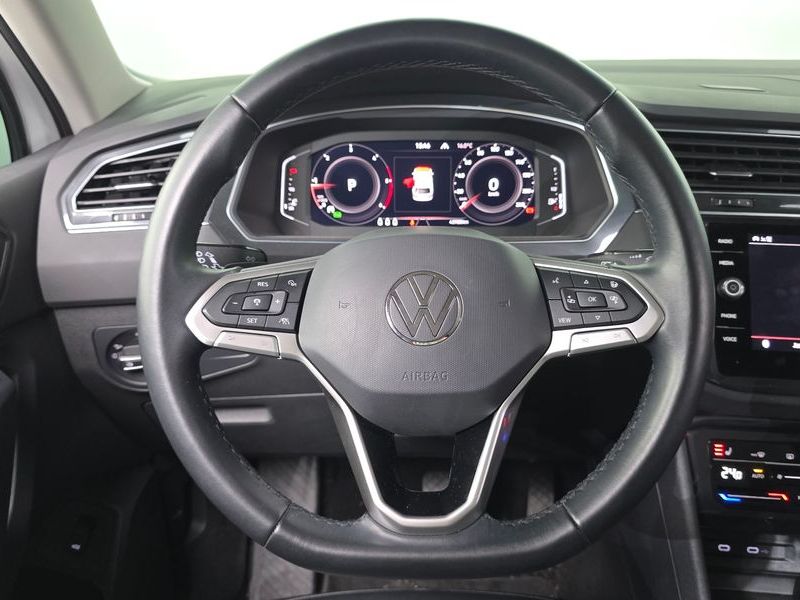 2022 Volkswagen Tiguan 2.0 TDI Premium photo 12