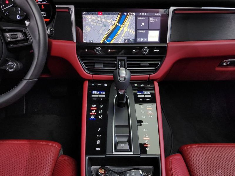 2022 Porsche Macan 2.9 GTS 95B photo 15