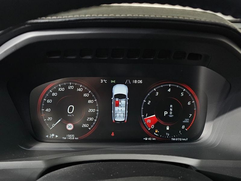 2022 Volvo XC90 B6 Inscription photo 8