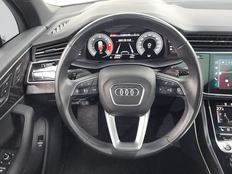 2021 Audi Q7 45 TDI Quattro Premium photo 13