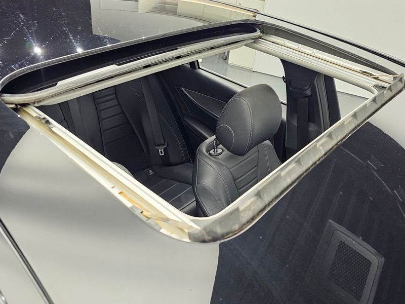 2017 Mercedes-Benz E-Class E200 Avantgarde photo 19