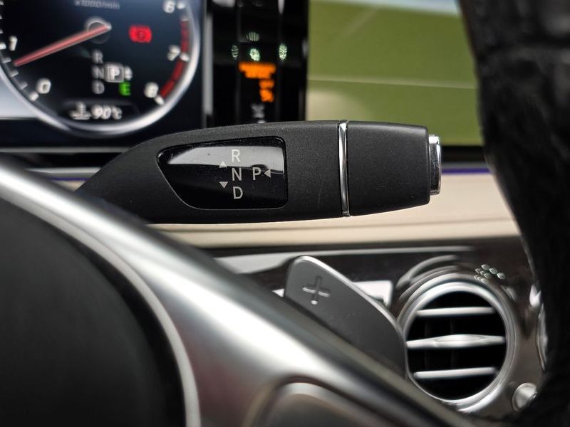 2016 Mercedes-Benz S-Class S500L photo 9