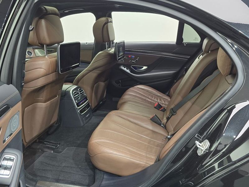 2017 Mercedes-Benz S-Class S400L 4MATIC photo 11