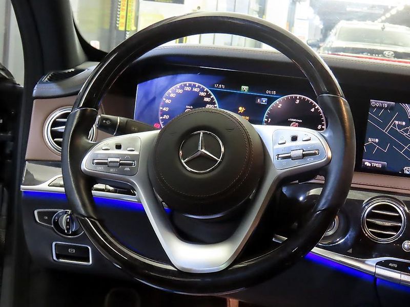 2018 Mercedes-Benz S-Class S350 d 4MATIC photo 8