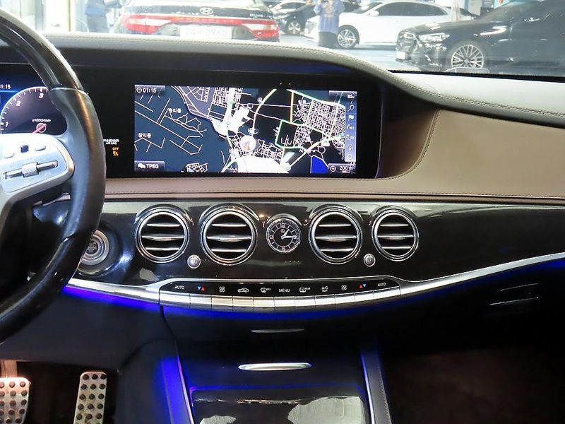 2018 Mercedes-Benz S-Class S350 d 4MATIC photo 11