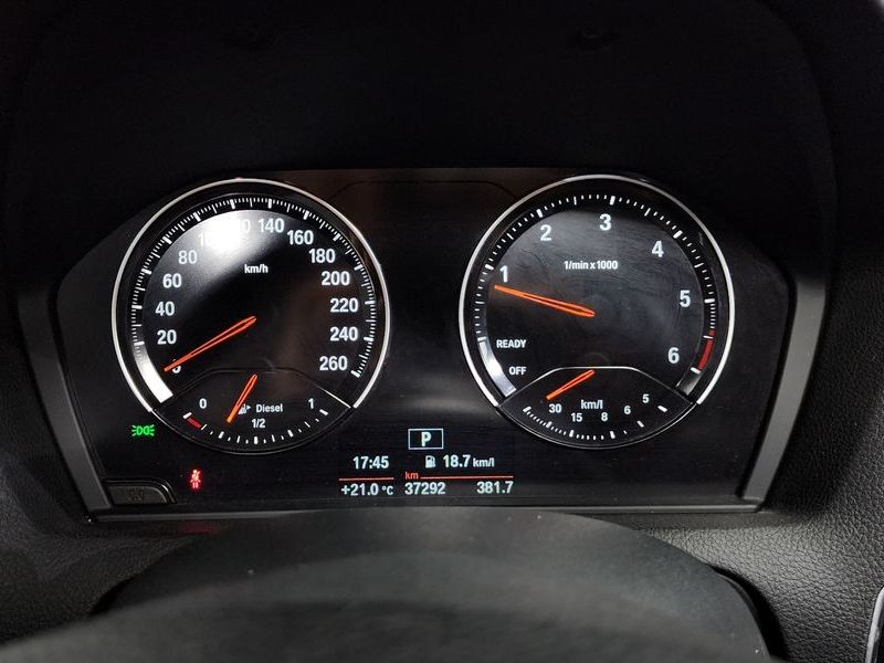 2018 BMW 1시리즈 118d Sport 5Door photo 8