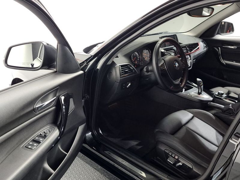 2018 BMW 1시리즈 118d Sport 5Door photo 10