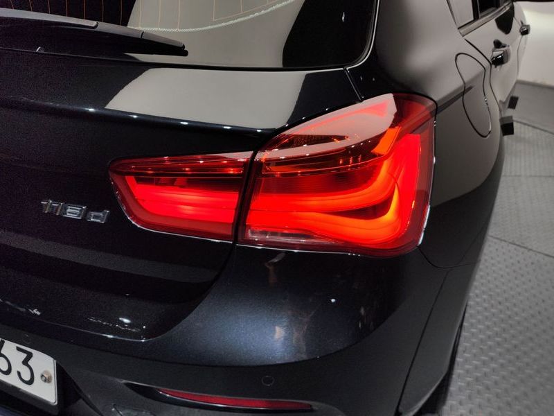 2018 BMW 1시리즈 118d Sport 5Door photo 23