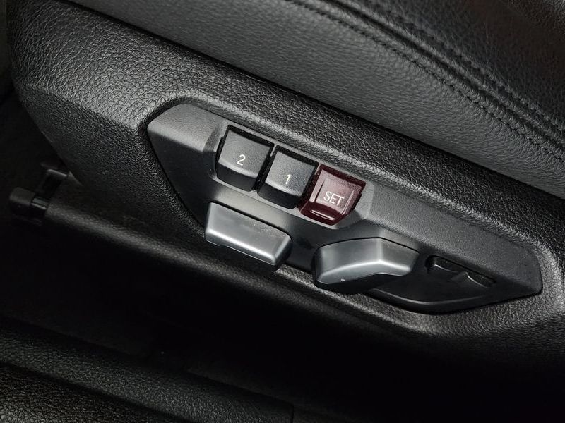 2018 BMW 1시리즈 118d Sport 5Door photo 28