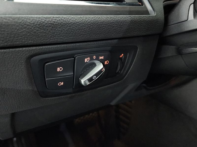 2018 BMW 1시리즈 118d Sport 5Door photo 29