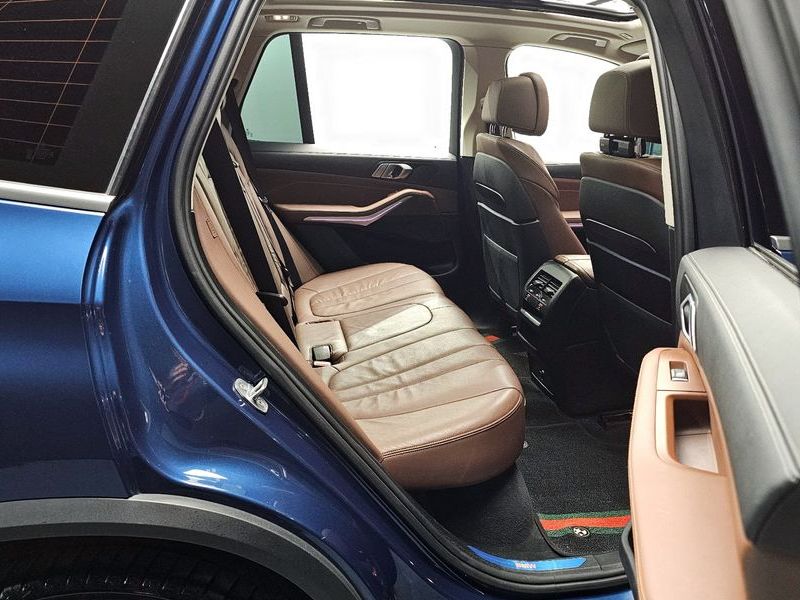 2019 BMW X5 xDrive 30d xLine photo 12