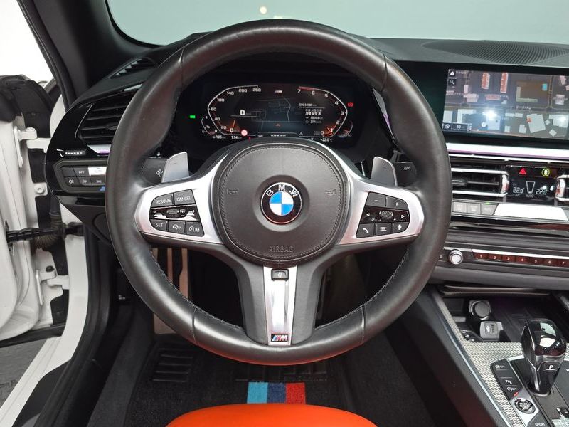 2019 BMW Z4 sDrive20i M Sport photo 13