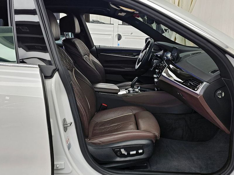 2019 BMW 6시리즈 GT 640i xDrive M Sport photo 11