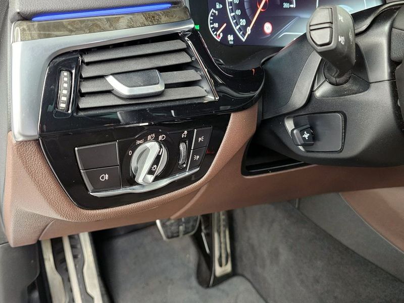 2019 BMW 6시리즈 GT 640i xDrive M Sport photo 16