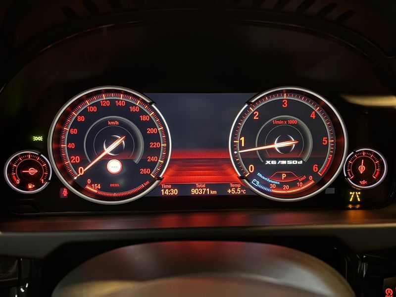 2019 BMW X6 xDrive 30d photo 8