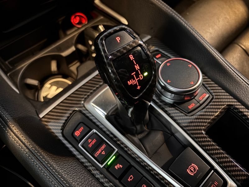 2019 BMW X6 xDrive 30d photo 9