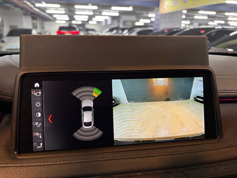 2019 BMW X6 xDrive 30d photo 12