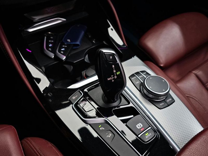 2019 BMW X4 xDrive20d M Sport photo 9