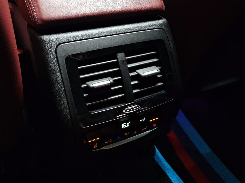 2019 BMW X4 xDrive20d M Sport photo 17