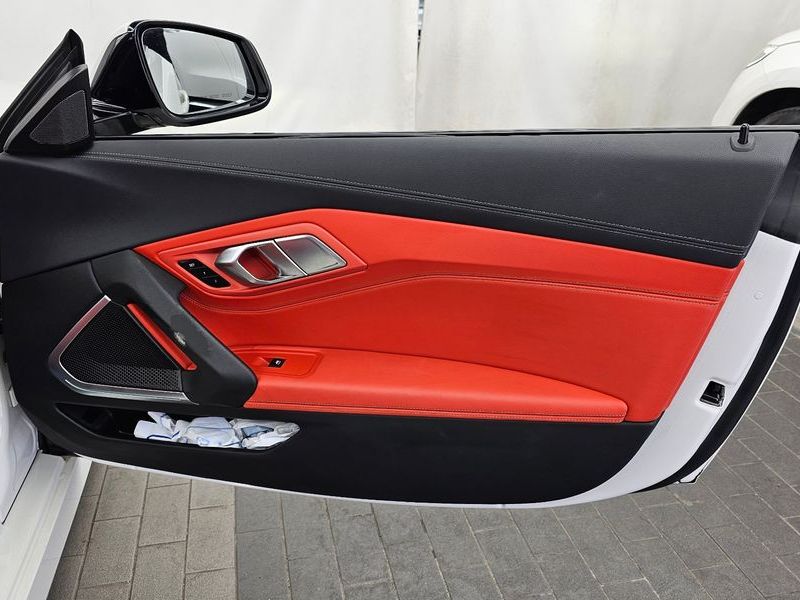 2019 BMW Z4 sDrive20i M Sport photo 25