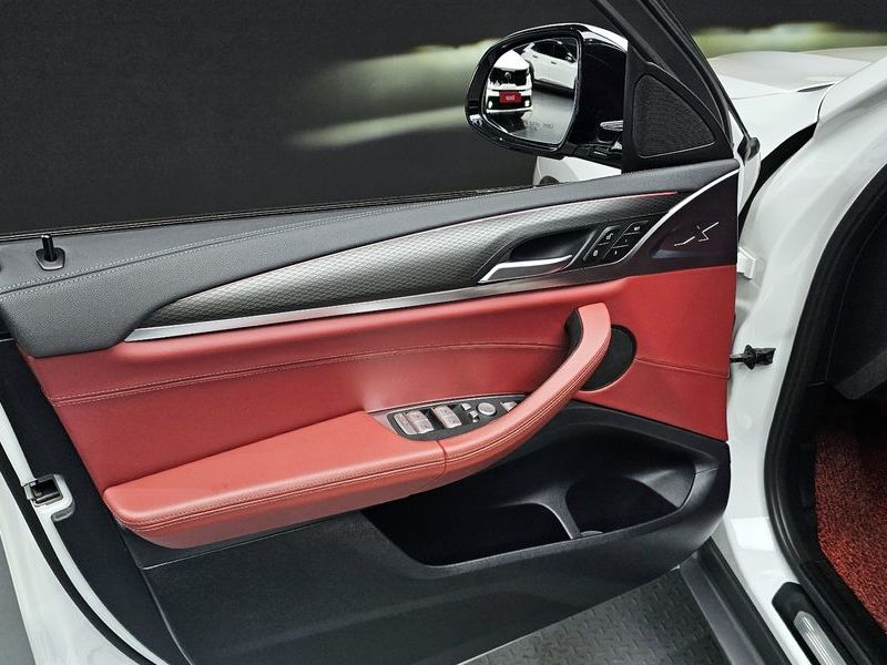 2019 BMW X4 xDrive20d M Sport X photo 24