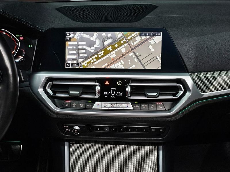 2019 BMW 3 Series 330i M Sport photo 13