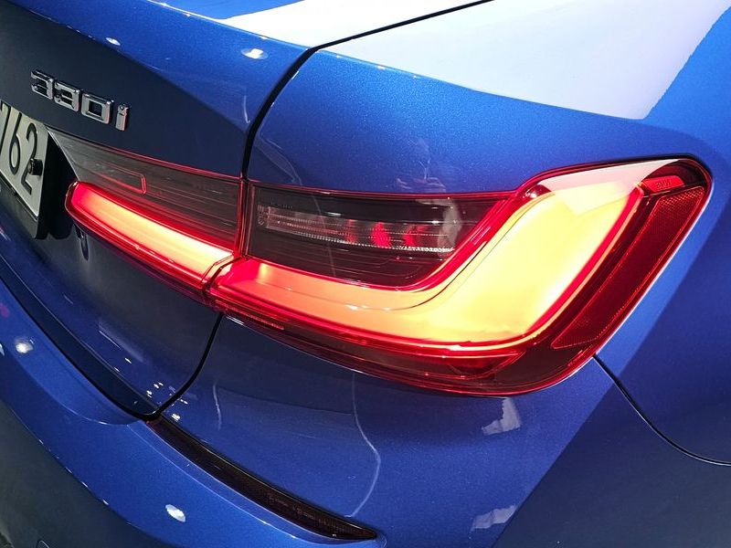 2019 BMW 3 Series 330i M Sport photo 23